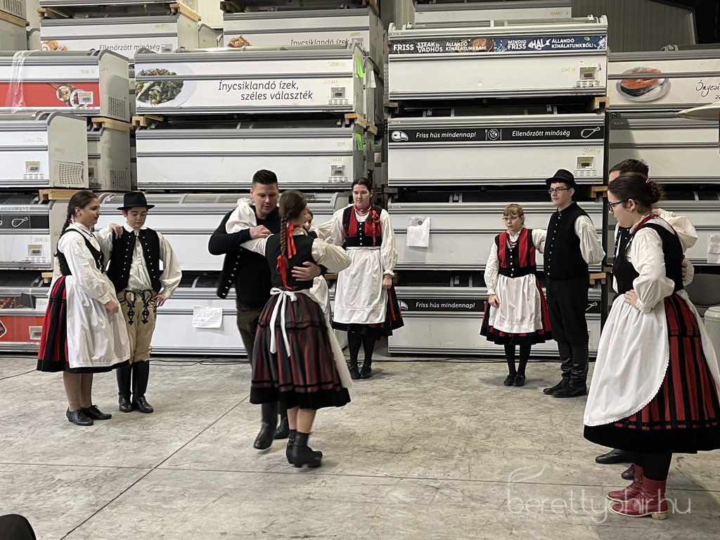 Ujabb_fejlesztes_az_Express Kft_nel_19